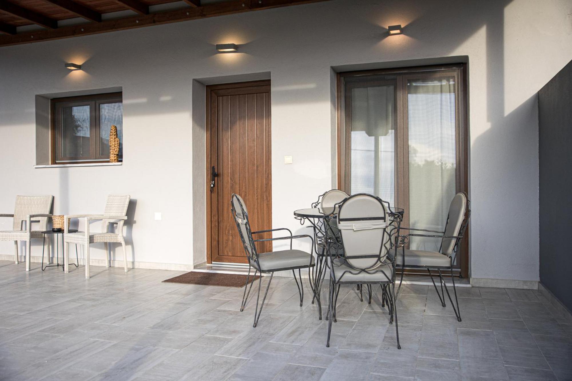 Countryside Luxury Studios Káto Lekhónia Eksteriør bilde